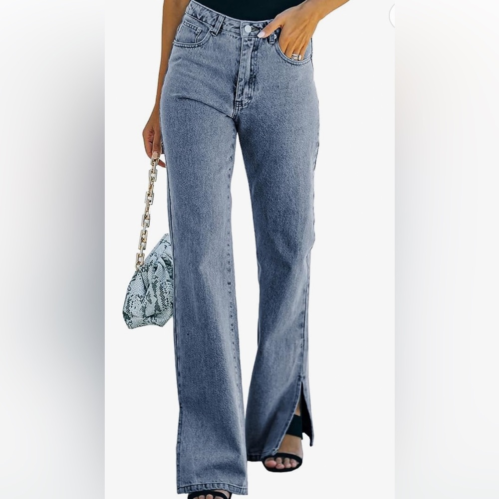 Women’s High-waisted flared jeans.  Bell bottom denim pants.